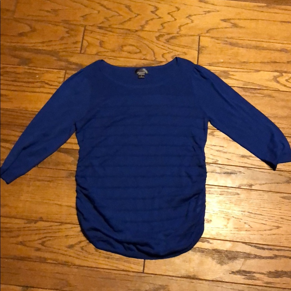 NWOT maternity sweater